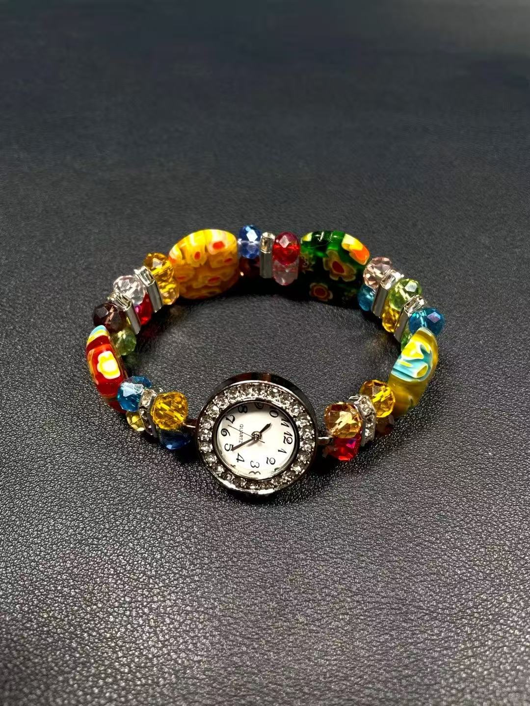 ビーズブレスレット風ミニウォッチ